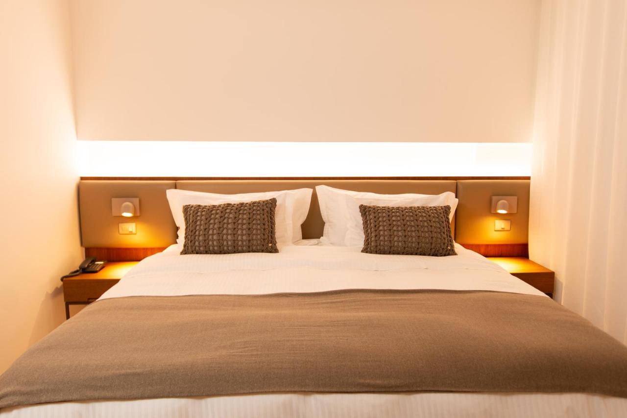 Quality Hotel Pampulha & Convention Center Бело Оризонти Екстериор снимка