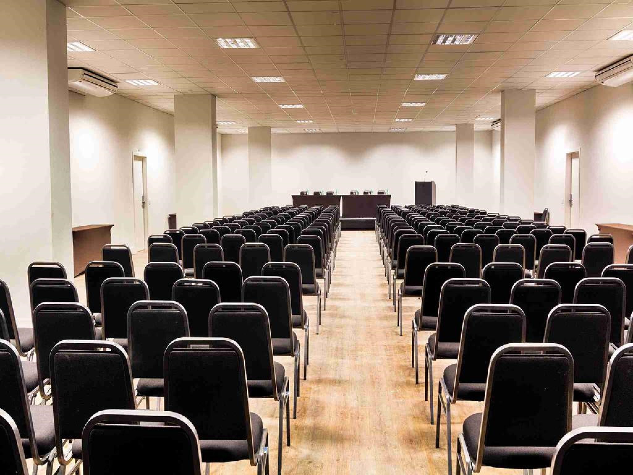 Quality Hotel Pampulha & Convention Center Бело Оризонти Екстериор снимка