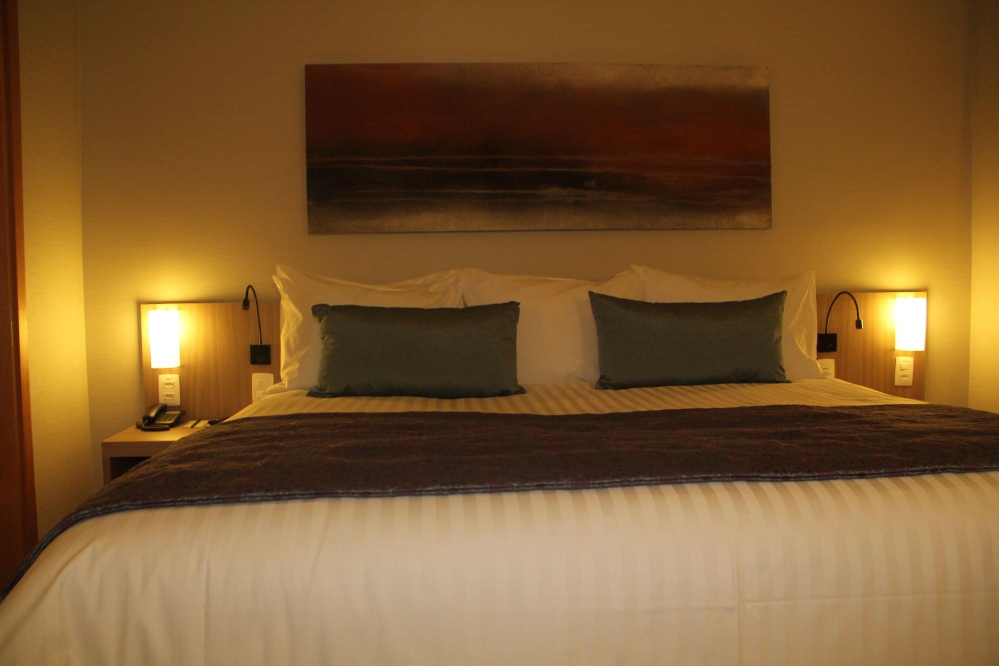 Quality Hotel Pampulha & Convention Center Бело Оризонти Екстериор снимка